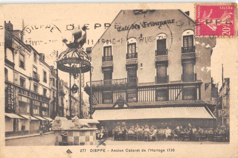 Carte postale ancienne Dieppe - Ancien Cabaret De L'Horloge à Dieppe