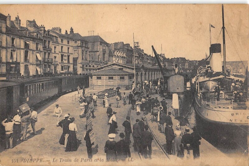 Carte postale ancienne Dieppe - Le Train De Paris Et La Malle à Dieppe