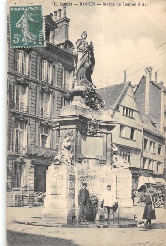 Carte postale ancienne Rouen - Statue De Jeanne D'Arc à Rouen