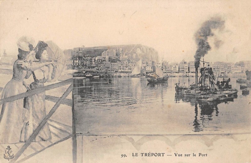 Carte postale ancienne Le Treport - Vue Sur Le Port