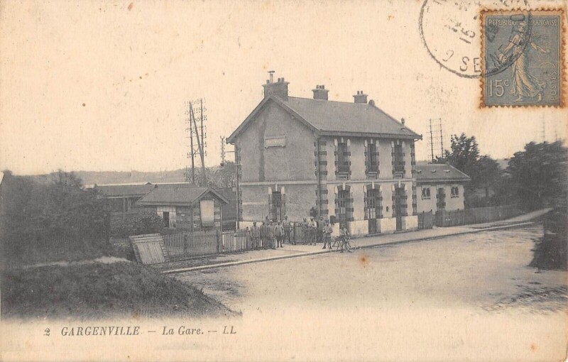 Carte postale ancienne Gargenville - La Gare à Gargenville