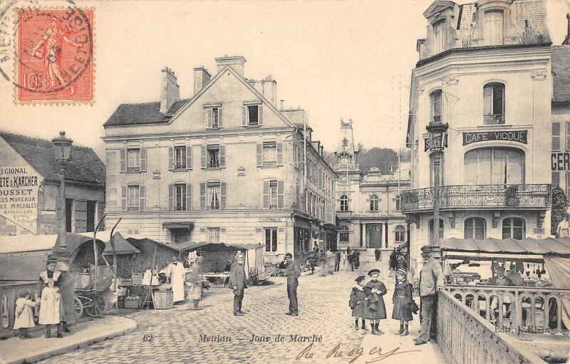 Carte postale ancienne Meulan - Jour De Marche