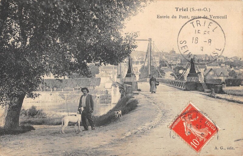 Carte postale ancienne Triel - Entree Du Pont Route De Verneuil