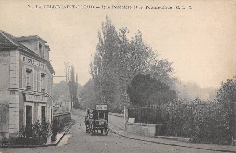 Carte postale ancienne La Celle Saint Cloud - Rue Pescatore Et Le Tourne Broche à La Celle-Saint-Cloud