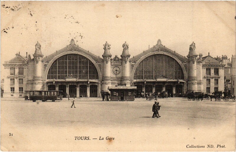 Carte postale ancienne Tours La Gare à Tours