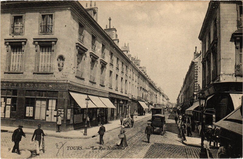 Carte postale ancienne Tours Rue Nationale à Tours