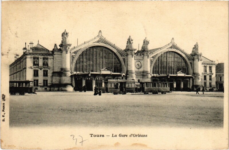 Carte postale ancienne Tours La Gare à Tours