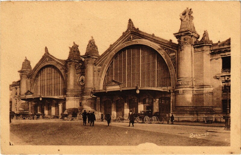 Carte postale ancienne Tours La Gare à Tours