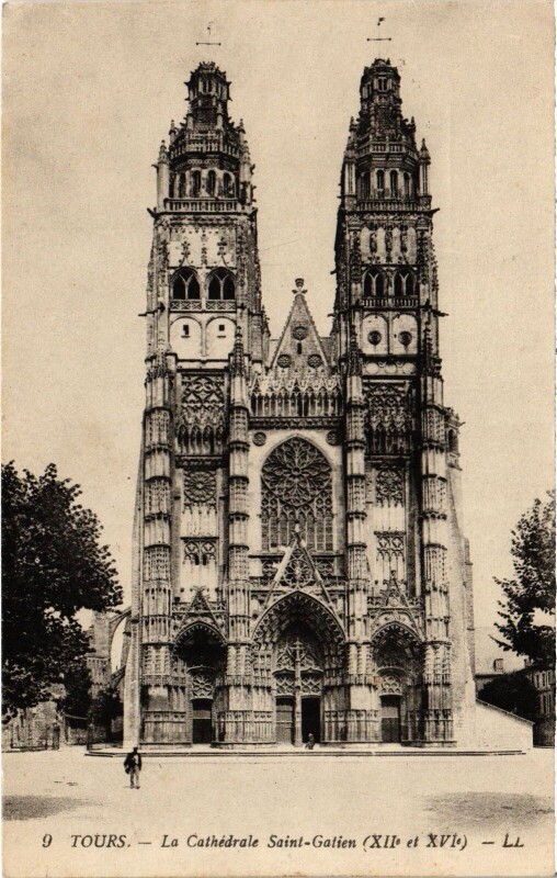 Carte postale ancienne Tours Cathedrale Saint-Gatien à Tours