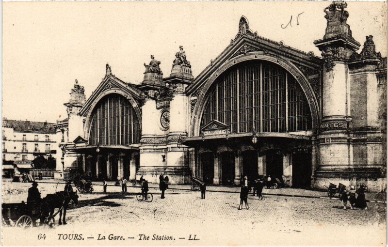 Carte postale ancienne Tours La Gare à Tours