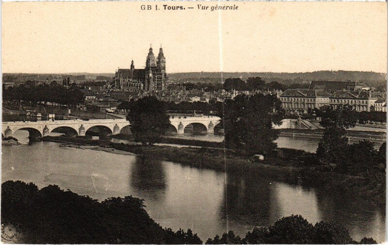 Carte postale ancienne Tours vue generale à Tours