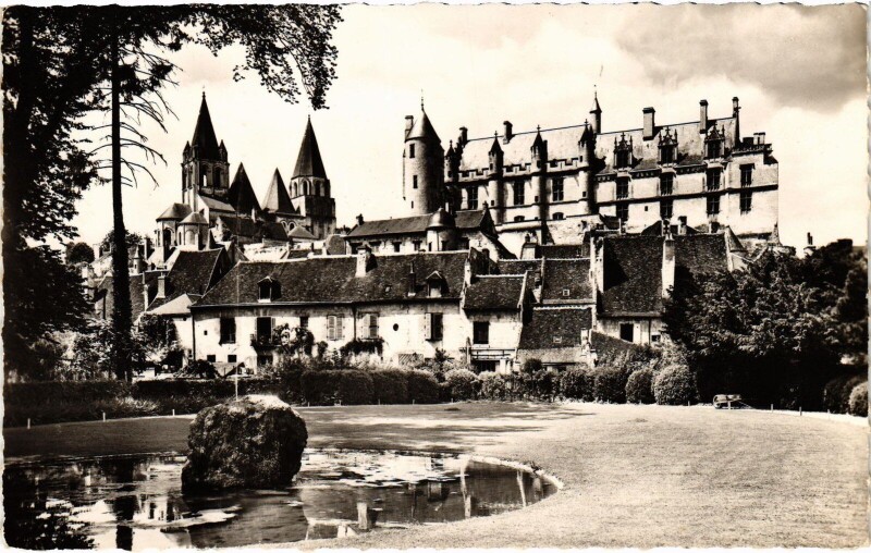 Carte postale ancienne Loches Le Chateau à Loches