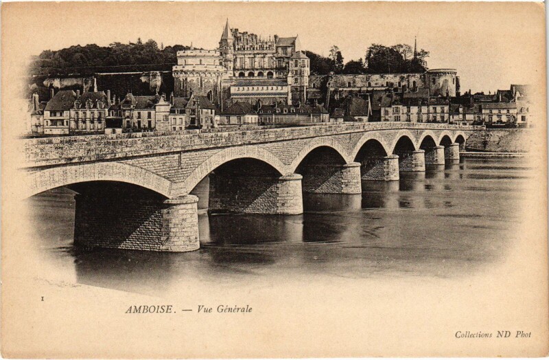 Carte postale ancienne Amboise vue generale à Amboise
