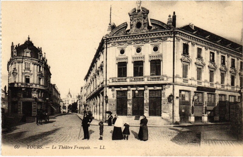 Carte postale ancienne Tours Theatre Francais à Tours