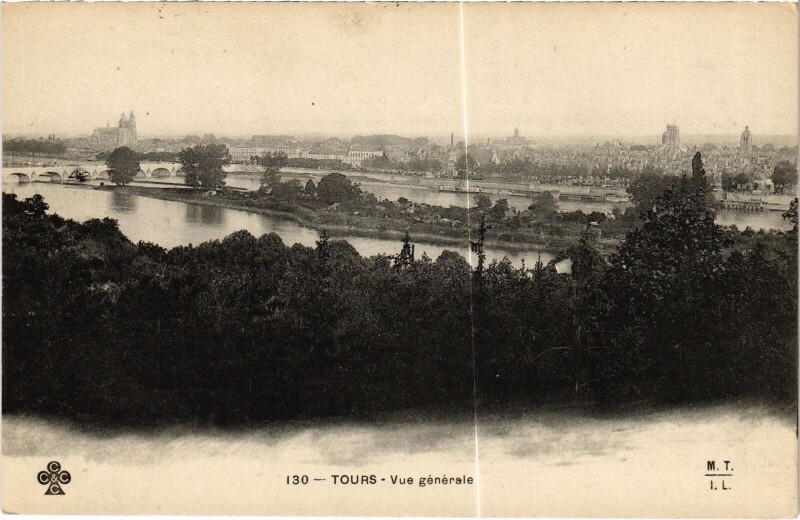 Carte postale ancienne Tours vue generale à Tours