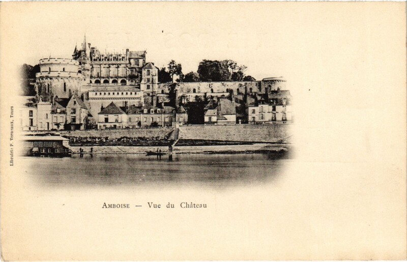 Carte postale ancienne Amboise vue du Chateau à Amboise