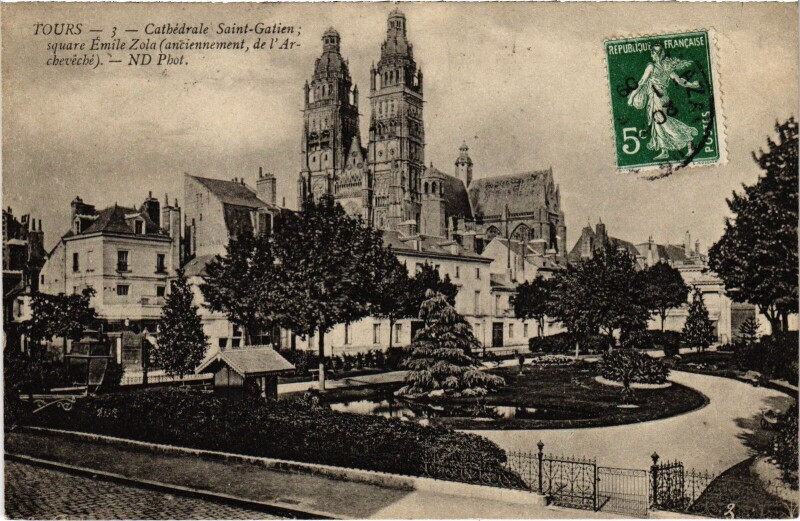 Carte postale ancienne Tours Cathedrale Saint-Gatien à Tours