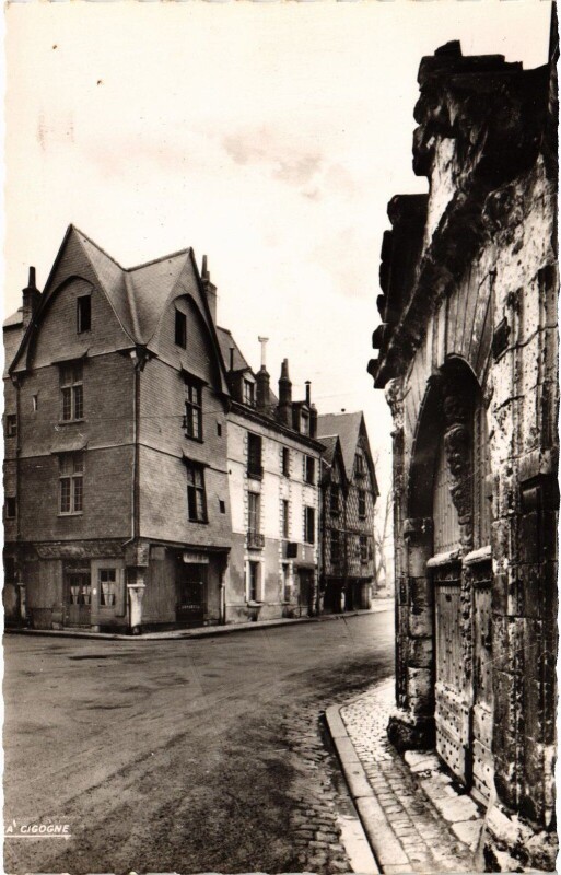 Carte postale ancienne Tours Place Foire le Roi à Tours