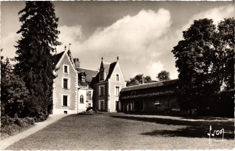 Carte postale ancienne Amboise Chateau du Clos Luce à Amboise