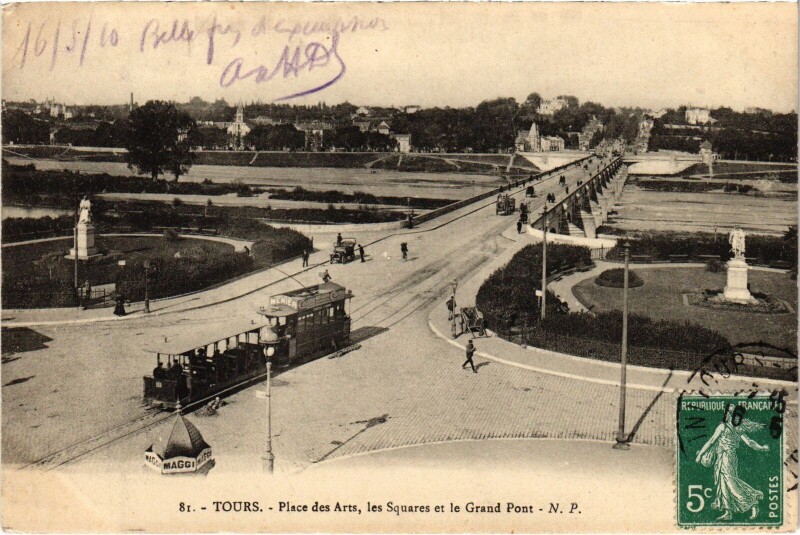 Carte postale ancienne Tours Place des Arts à Tours