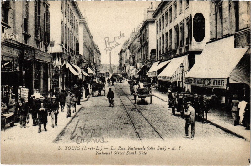 Carte postale ancienne Tours Rue Nationale à Tours