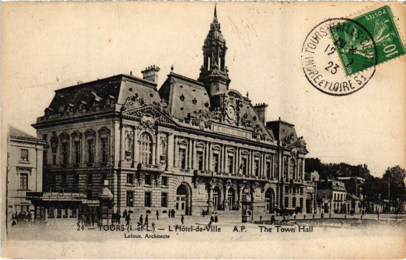 Carte postale ancienne Tours Hotel de Ville à Tours