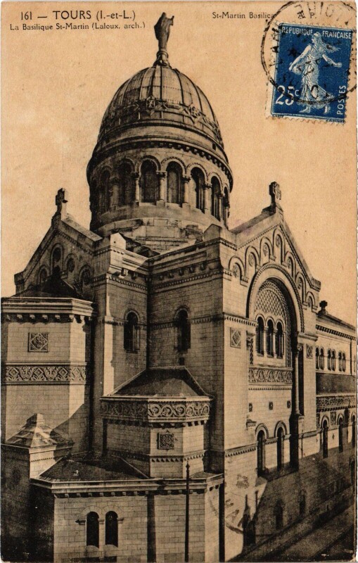 Carte postale ancienne Tours Basilique Saint-Martin à Tours