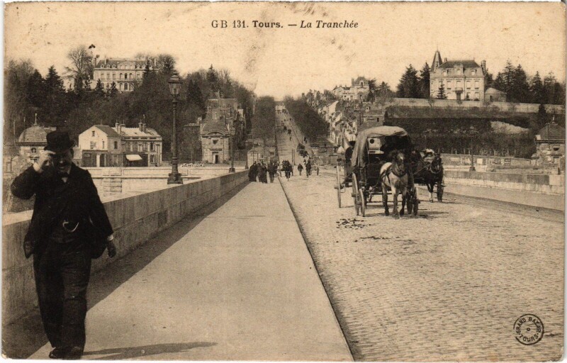 Carte postale ancienne Tours La Tranchee à Tours