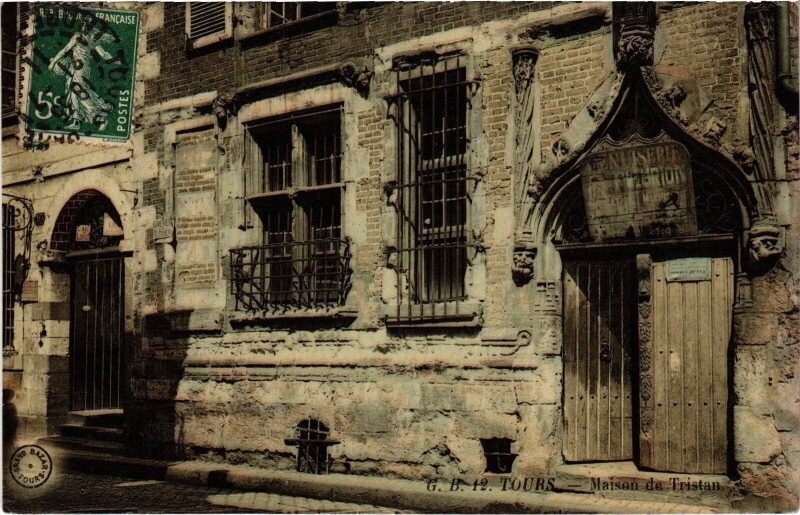 Carte postale ancienne Tours Maison de Tristan à Tours