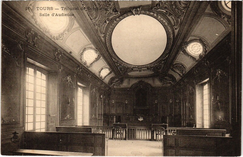 Carte postale ancienne Tours Tribunal de Commerce Salle d'Audience à Tours