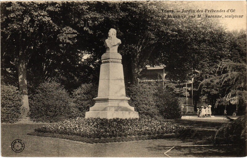 Carte postale ancienne Jardin des Prébendes d'Oé à Tours