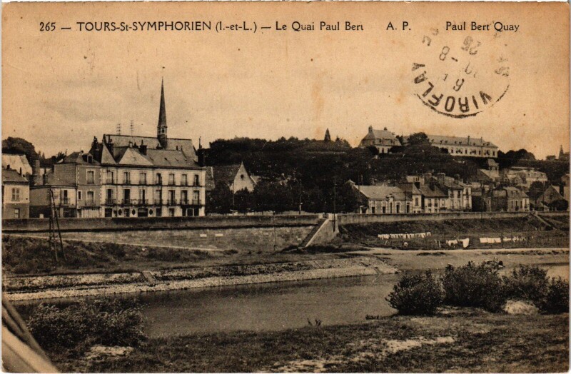 Carte postale ancienne Tours Quai Paul Bert à Tours