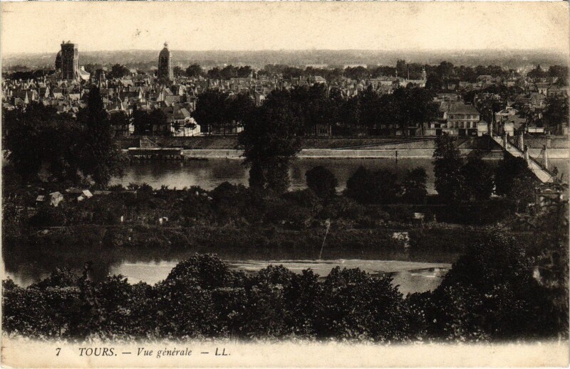 Carte postale ancienne Tours vue generale à Tours