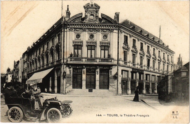 Carte postale ancienne Tours Theatre Francais à Tours