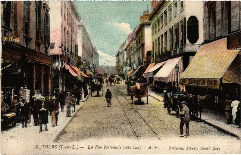 Carte postale ancienne Tours Rue Nationale à Tours