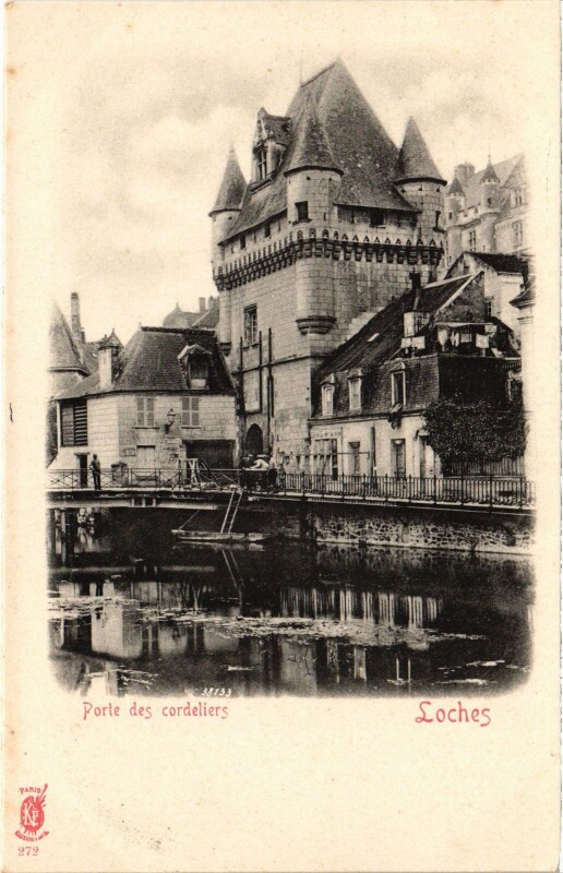 Carte postale ancienne Loches Porte des cordeliers à Loches