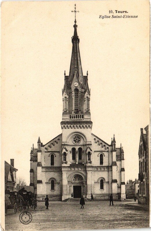 Carte postale ancienne Tours Eglise Saint-Etienne à Tours