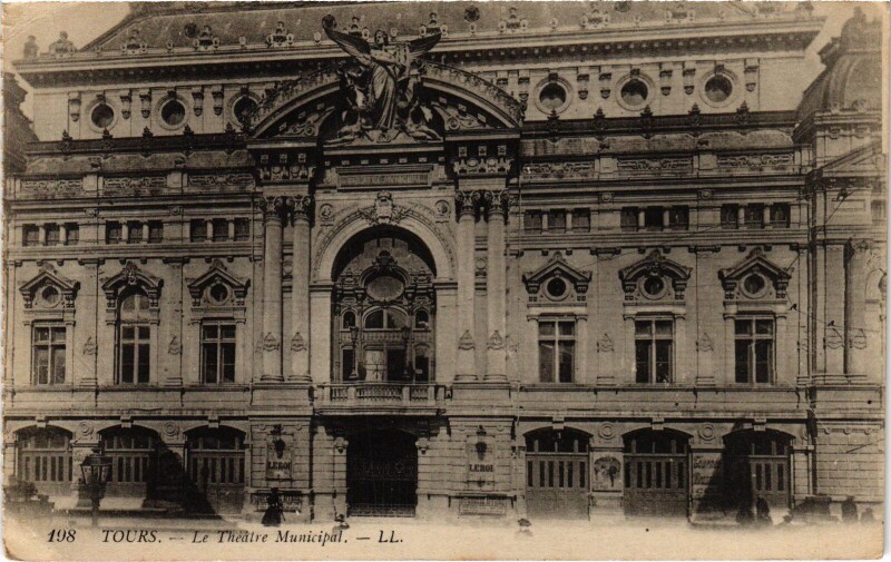 Carte postale ancienne Tours Theatre Municipal à Tours