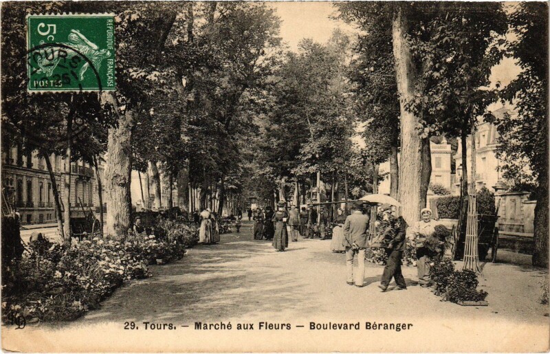 Carte postale ancienne Tours Marche aux Fleurs Boulevard Beranger à Tours