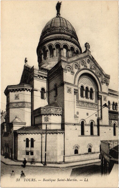 Carte postale ancienne Tours Basilique Saint-Martin à Tours