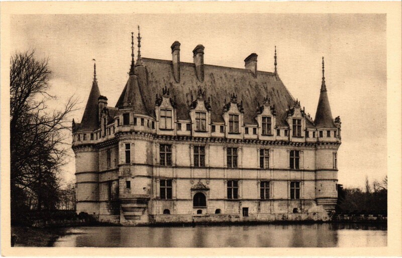 Carte postale ancienne Azay le Rideau le Chateau à Azay-le-Rideau
