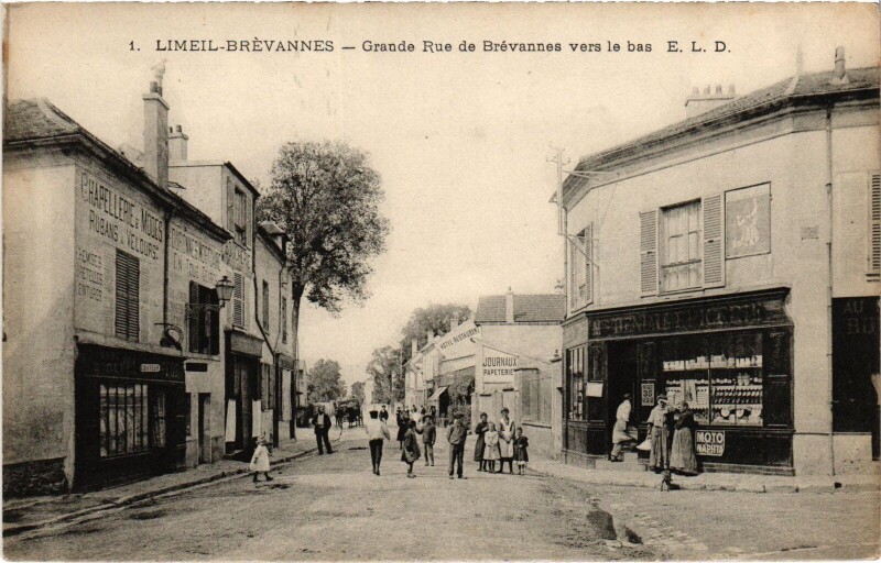 Carte postale ancienne Limeil-Brévannes Grande Rue de Brévannes à Limeil-Brévannes