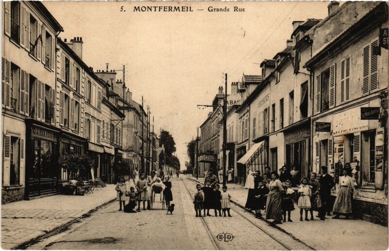 Carte postale ancienne Montfermeil Grande Rue à Montfermeil
