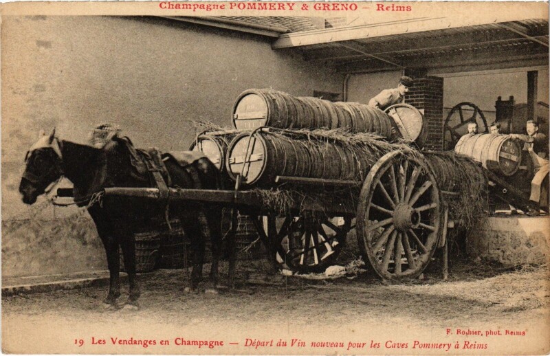 Carte postale ancienne Vendange Reims Champagne Pommery et Greno Vin nouveau à Reims