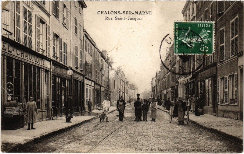 Carte postale ancienne Chalons-sur-Marne Rue Saint-Jacques