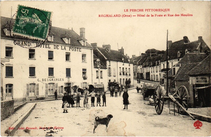 Carte postale ancienne Regmalard Hotel de la Poste Rue des Moulins