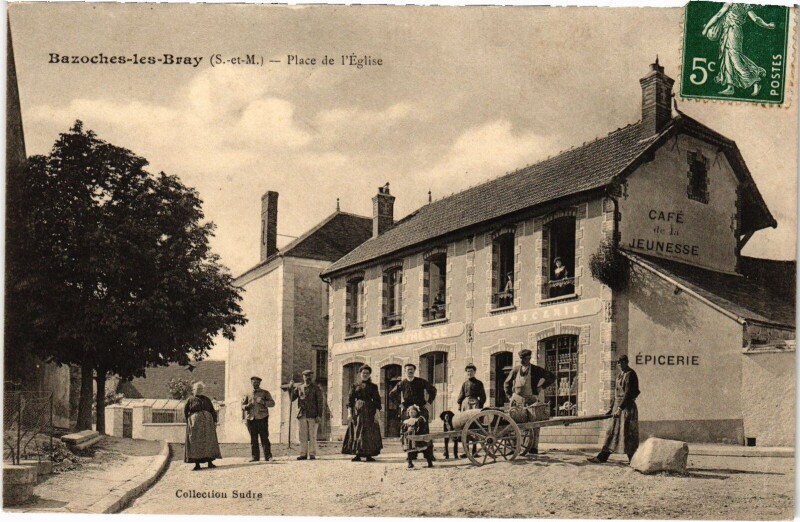 Carte postale ancienne Bazoches-les-Bray Place de l'Eglise