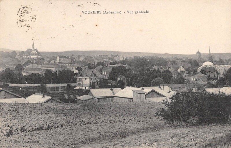 Carte postale ancienne Vouziers - Vue Generale à Vouziers