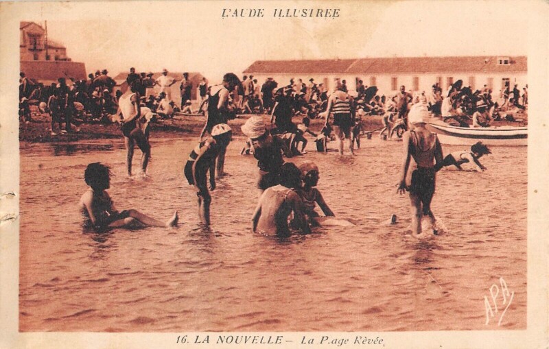 Carte postale ancienne La Nouvelle - La Plage Revee