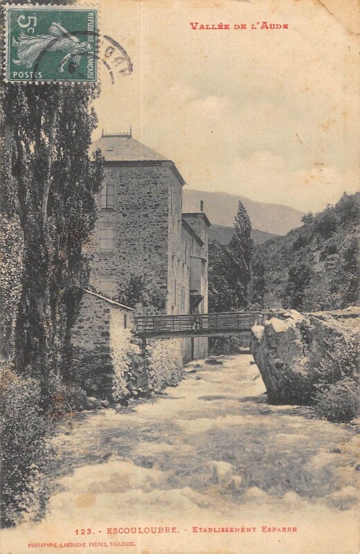 Carte postale ancienne Escouloubre - Etablissement Esparre à Escouloubre